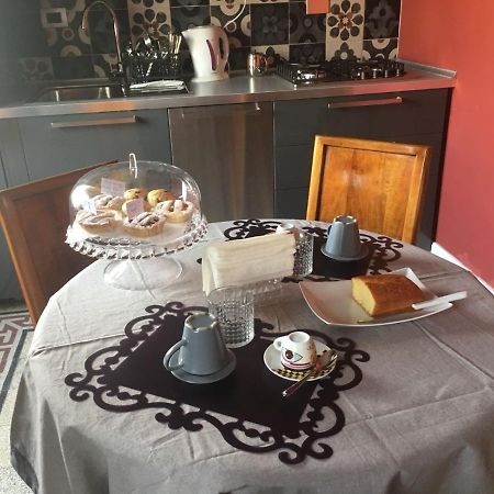 Talia B&B Guest House เรจโจ ดี คาลาเบีย ภายนอก รูปภาพ