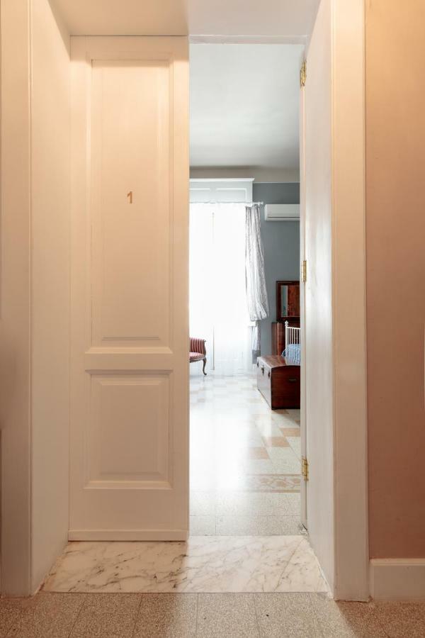 Talia B&B Guest House เรจโจ ดี คาลาเบีย ภายนอก รูปภาพ