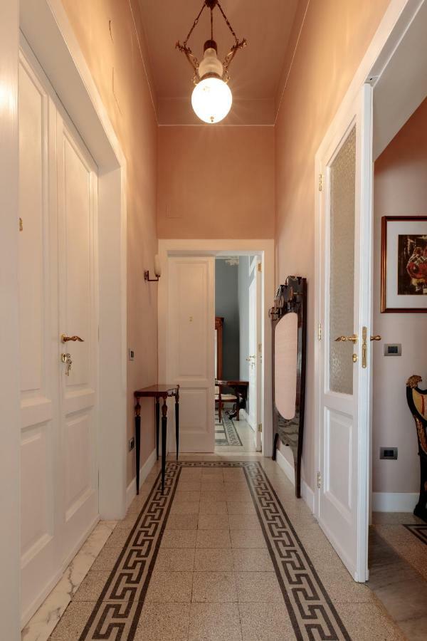 Talia B&B Guest House เรจโจ ดี คาลาเบีย ภายนอก รูปภาพ