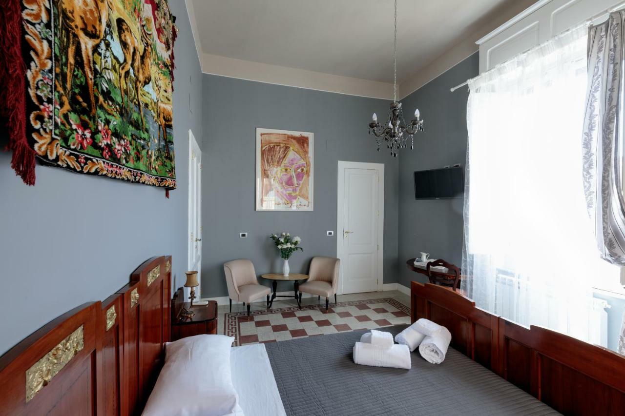 Talia B&B Guest House เรจโจ ดี คาลาเบีย ภายนอก รูปภาพ