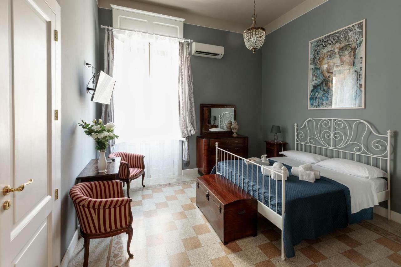 Talia B&B Guest House เรจโจ ดี คาลาเบีย ภายนอก รูปภาพ