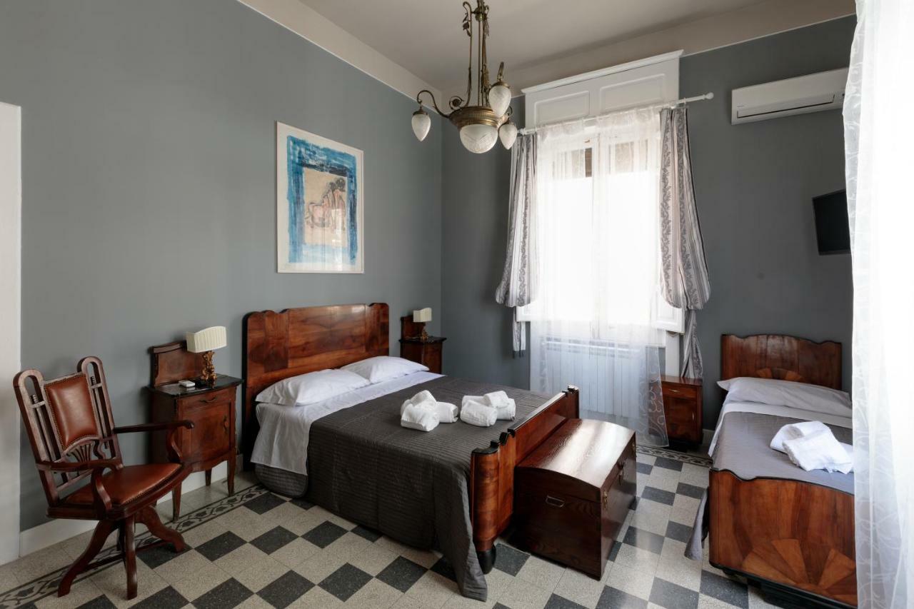 Talia B&B Guest House เรจโจ ดี คาลาเบีย ภายนอก รูปภาพ