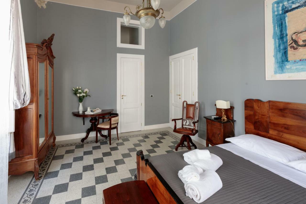 Talia B&B Guest House เรจโจ ดี คาลาเบีย ภายนอก รูปภาพ