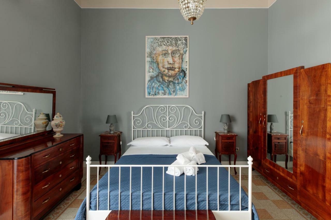 Talia B&B Guest House เรจโจ ดี คาลาเบีย ภายนอก รูปภาพ