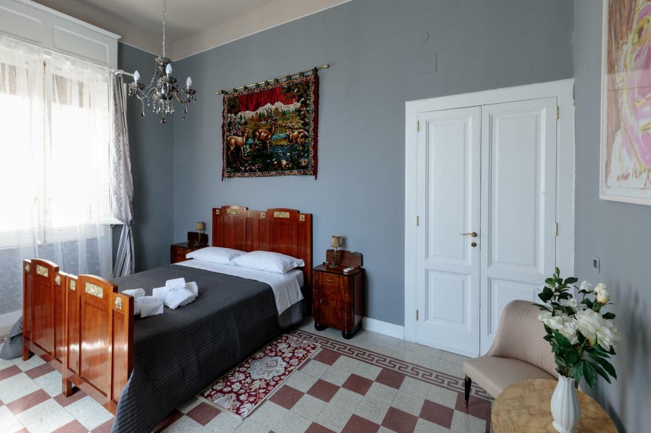 Talia B&B Guest House เรจโจ ดี คาลาเบีย ภายนอก รูปภาพ